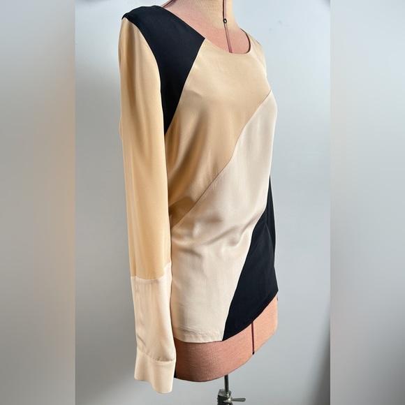 Diane Von Furstenberg Seraphina Silk Colorblock Blouse Size 6 NWOT - Picture 3 of 12